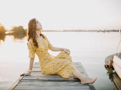 Stylish Elegance Navigating Vigilucci’s Carlsbad Dress Code with a Short Colorful Mossman Lace Dress